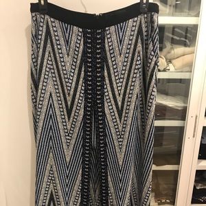 Long BCBGMAXAZRIA Blue patterned peekaboo skirt